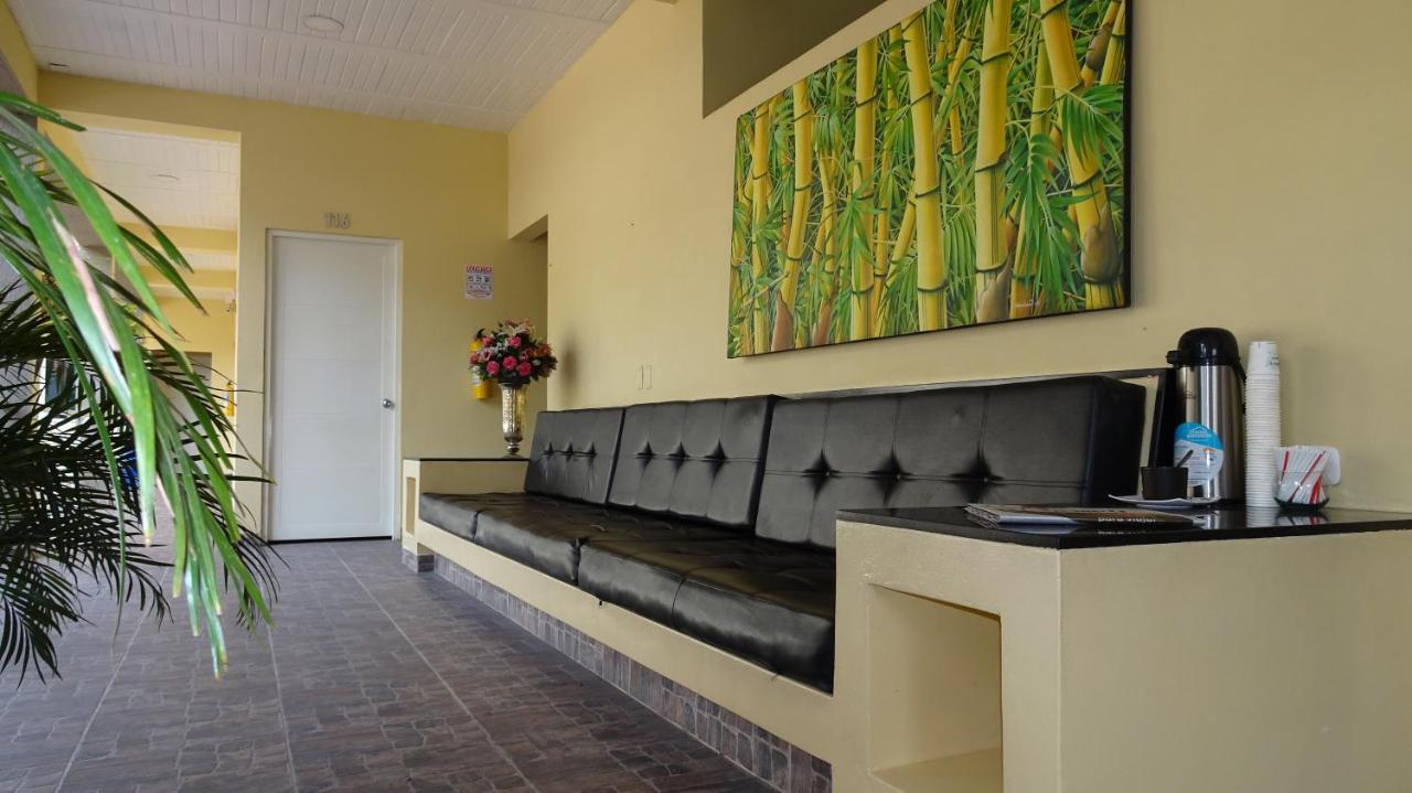La Villa Descanso Hotel Villeta Ngoại thất bức ảnh